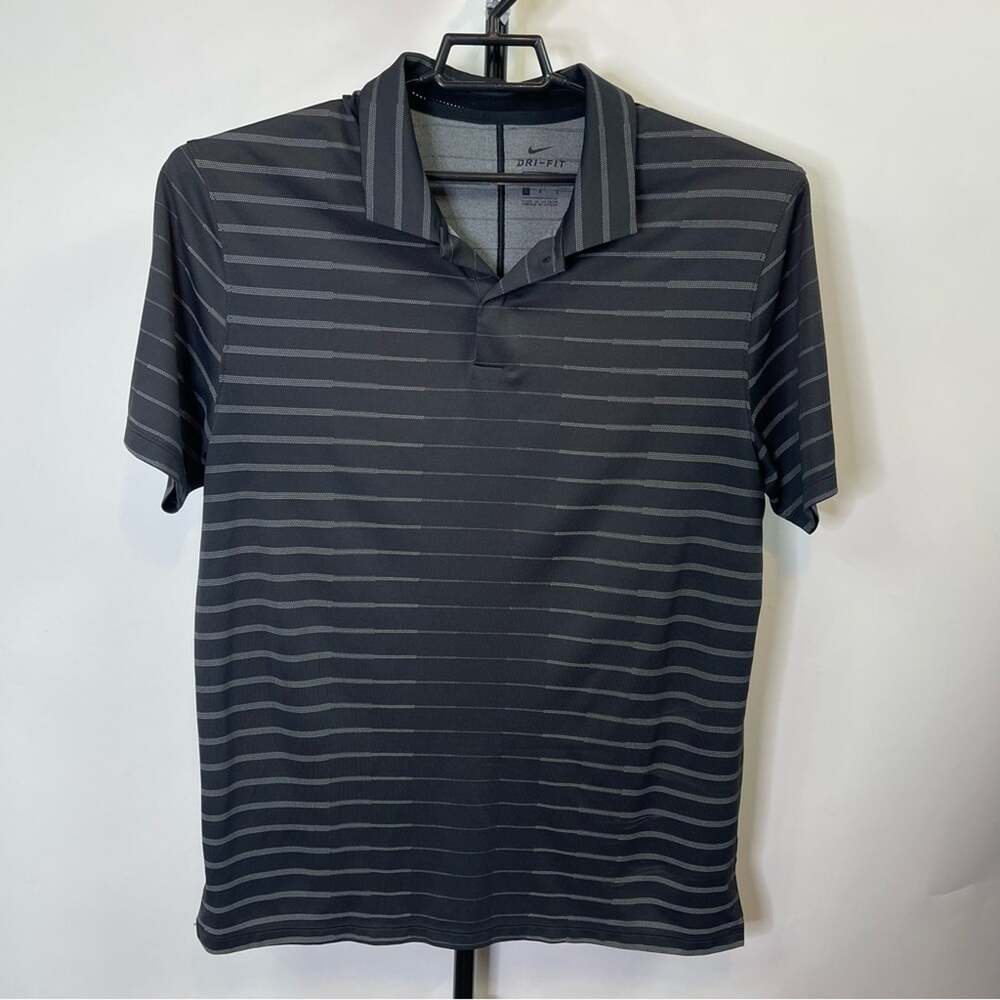Nike Dri-Fit Standard Grey Striped Short Sleeve Shirt Size Large Men’s